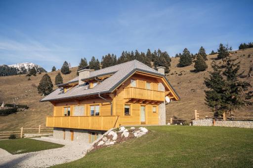Apartments Krvavec - Housity