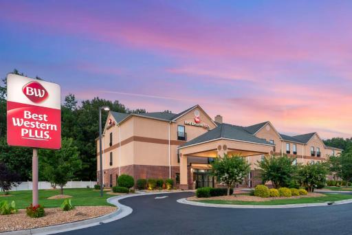 Best Western Plus Hopewell Inn - Housity