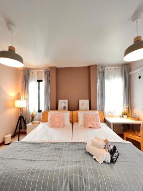 Por poshtel Kanchanaburi - Housity