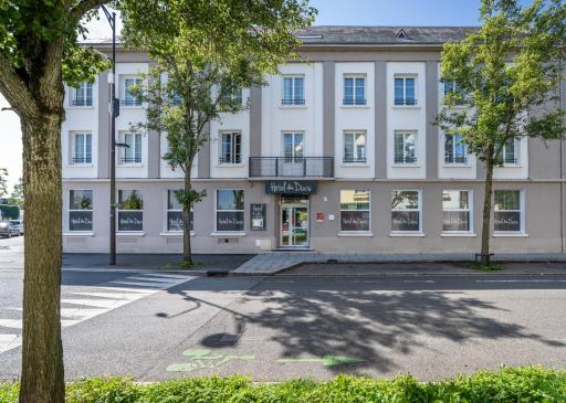 Logis Hotel des Ducs - Housity