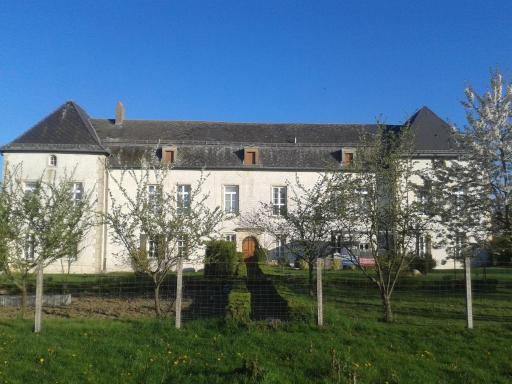 Le Chateau de Buchy - Housity