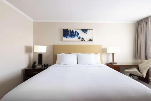 Downtown Dover Inn - Housity