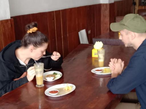 Hotel Mexico Berastagi - Housity