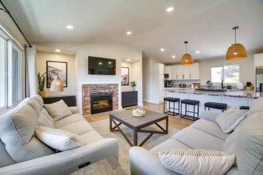 Modern Del Rey Oaks Retreat 2 Mi to Monterey Bay! - Housity