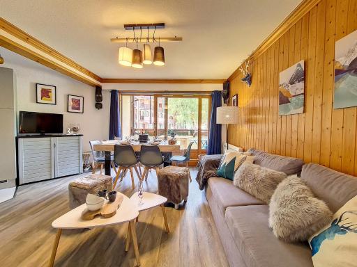 Appartement lumineux 3 pièces · Balcon Sud/Ouest · Proche pistes et commerces · Non fumeur - FR-1-344-737 - Housity