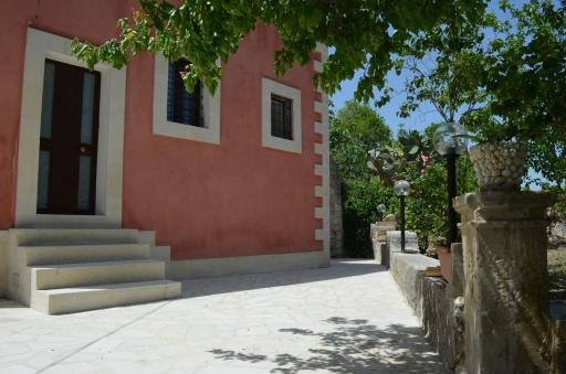 Antico Casale Pizzo - Housity