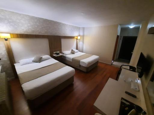 PİTHANA OTEL - Housity