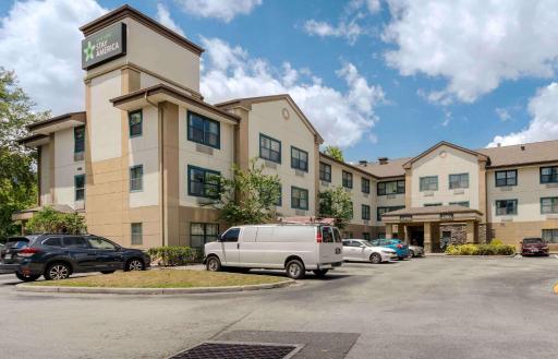 Extended Stay America Select Suites - Orlando - Maitland - 1760 Pembrook Dr - Housity