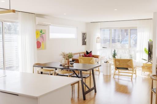 Cozy Home Close to Beach and Hobart CBD - Housity