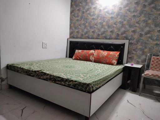 Touchwood Hotel - Housity