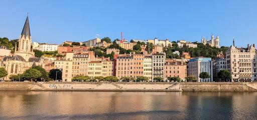 Ly'Ove - Housity