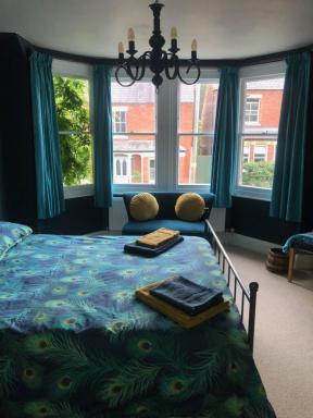 Balcarres, Rodborough Avenue - Housity
