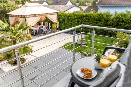 Design Apartment-bis 4 Pers-Vollwertige Küche-Parkplatz-WiFi-Garten-Terrasse - Housity