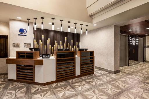 DoubleTree by Hilton New York Midtown Fifth Ave - Housity