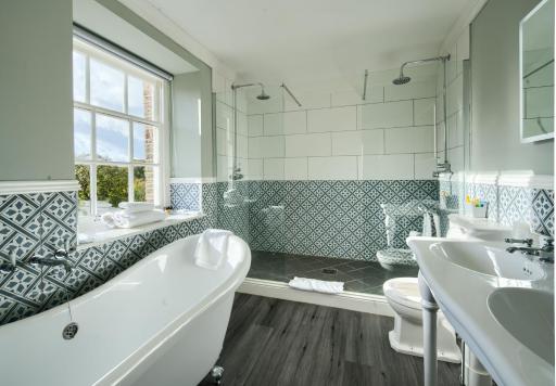 Peterstone Court Country House Restaurant & Spa - Housity