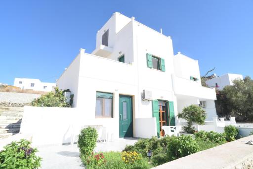 Fotis apartments Naxos Plaka - Housity