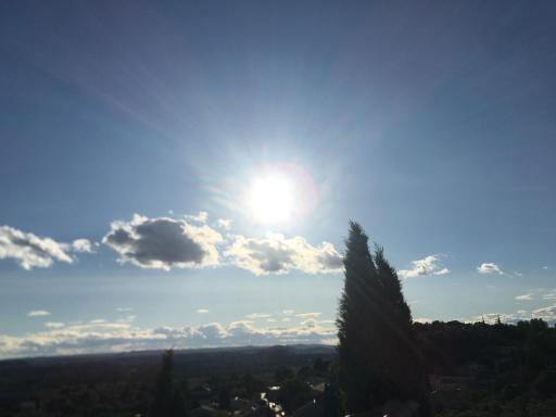 Chateauneuf du Pape - Chez Marie-suite loft parentale - Idéale pour 2 adultes - 2 enfants - vue panoramique - terrasse - Jacuzzi en option - Housity