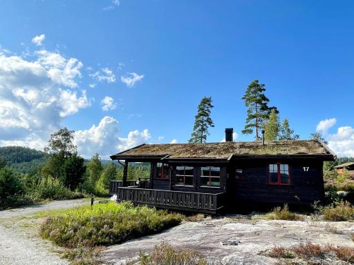Koia - flott beliggenhet ved vannet Vegår - Housity