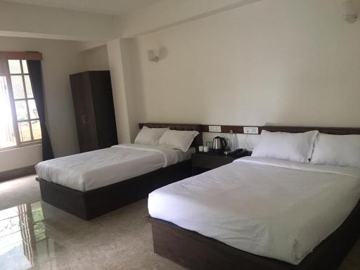 HOTEL ANGS RETREAT - Housity
