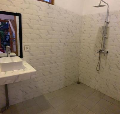 NIKI GUEST HOUSE - Housity