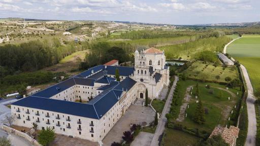 Hospedería Monasterio de La Vid - Housity