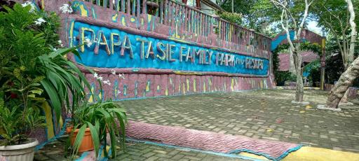 Agape Tasie - Housity