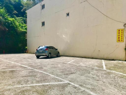 Cherry Feast Resort - Housity