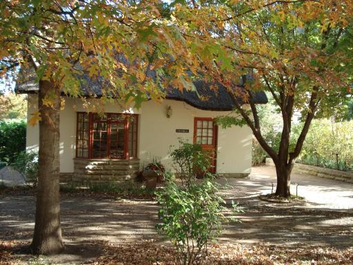Peebles Cottage - Housity