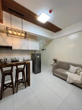 1 BR condo in the heart of Naga City - Housity