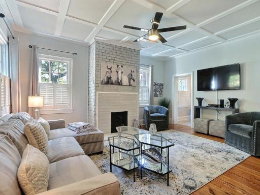 Henry Cunningham House South - Housity
