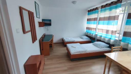 Pokoje 24h ul. Bagrowa Kraków - Housity