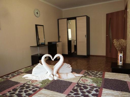 Apartment Ordzhonikidze - Housity