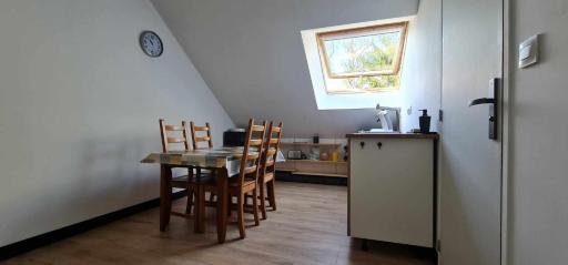 Chez Julie - Housity