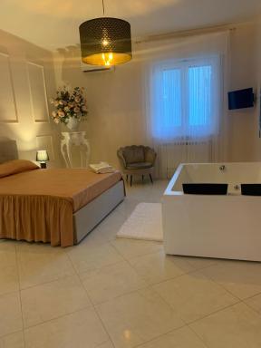 Caso Apartments-Luxury Houses - Housity