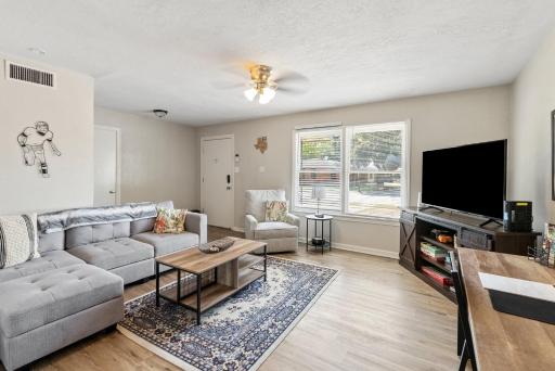Texas sports themed house - Housity