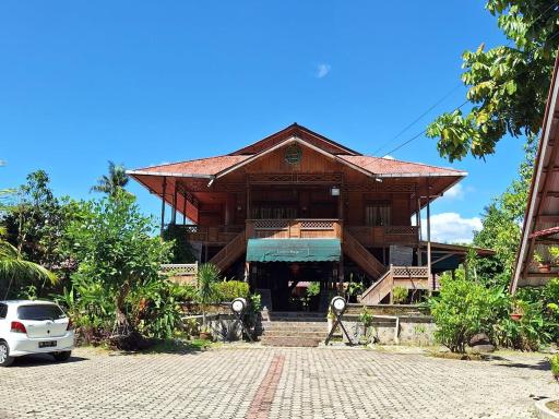 Palanta Roemah Kajoe syariah villa - Housity