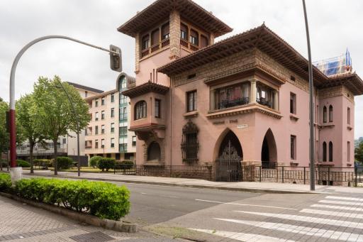 Apartamento con garaje en el centro de Zumaia - Housity