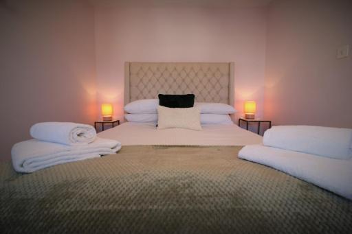 Signature - Colston House - Housity