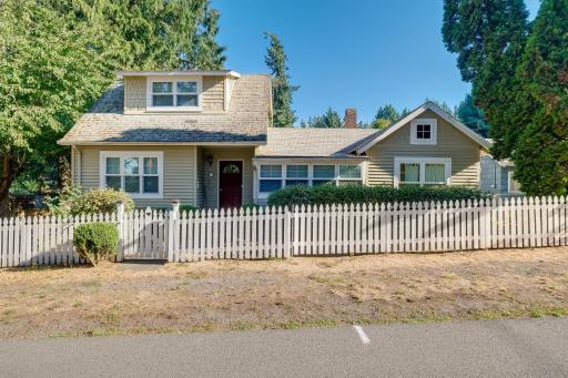 Charming Indianola Home Walk to Town! - Housity