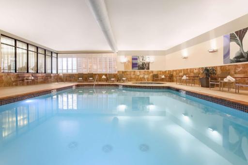 Hilton Promenade Branson Landing - Housity