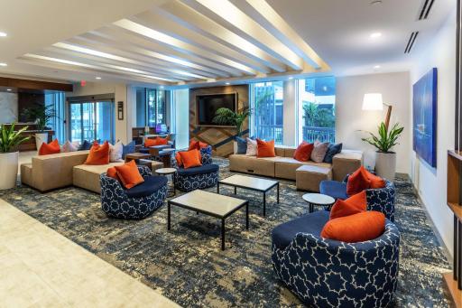 Hilton Garden Inn West Palm Beach I95 Outlets - Housity