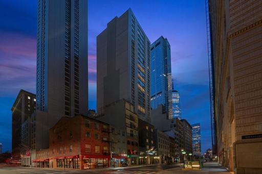 Courtyard by Marriott New York World Trade Center Area - Housity