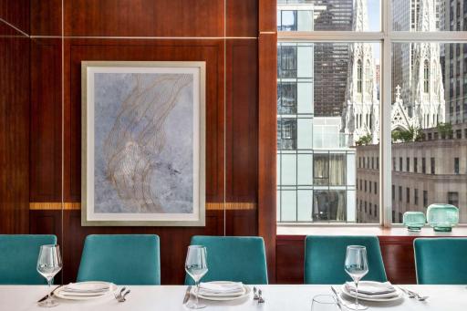 DoubleTree by Hilton New York Midtown Fifth Ave - Housity