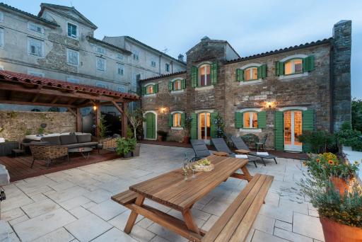Casa Histria - Housity
