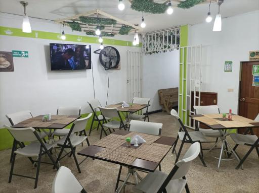 Hotel Casa Verde - Artesanos y Turistas - Housity