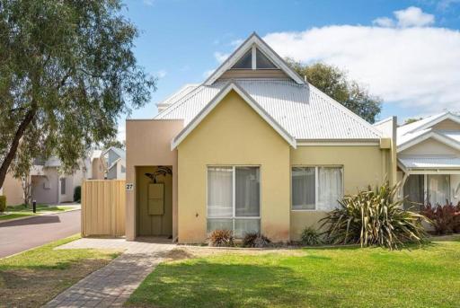 Family Tides Villa - Unit 27 at Cape View Resort - Housity