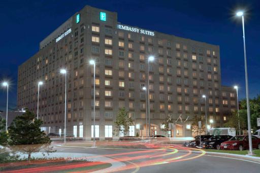 Embassy Suites Boston at Logan Airport - Housity
