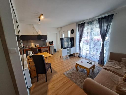Ladenlokal beim Metzger Becker - Housity