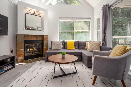 Great Location with Pool and Hot Tub by Harmony Whistler - Housity
