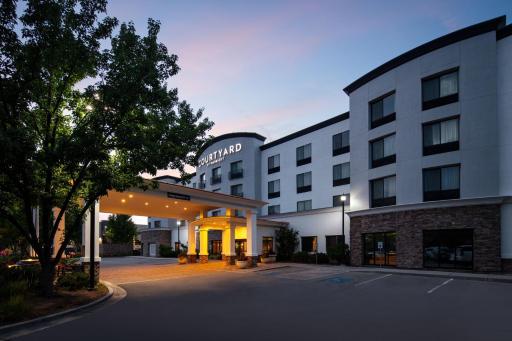 Courtyard by Marriott Boise West/Meridian - Housity